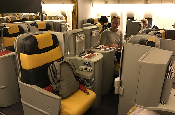 Alitalia Business Class stoel - Flat Bed Seat