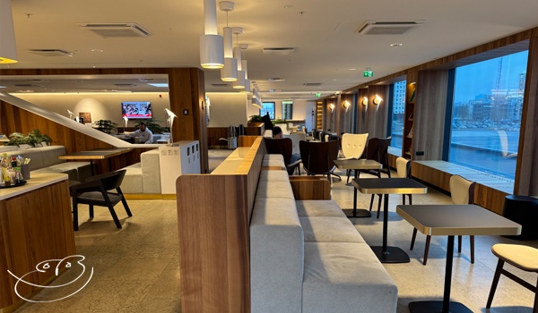 Review: Tallinn Airport Lounge by LHV