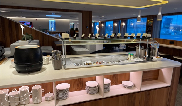 Review: Tallinn Airport Lounge by LHV