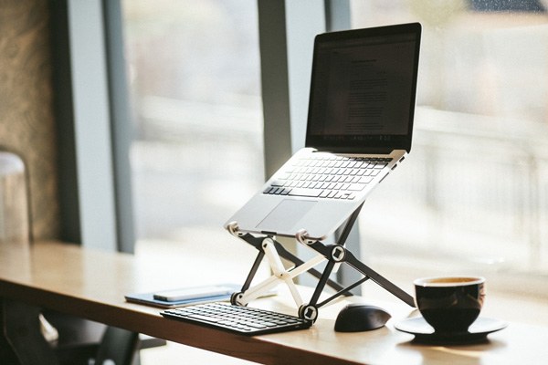 Review: Roost Laptop Stand